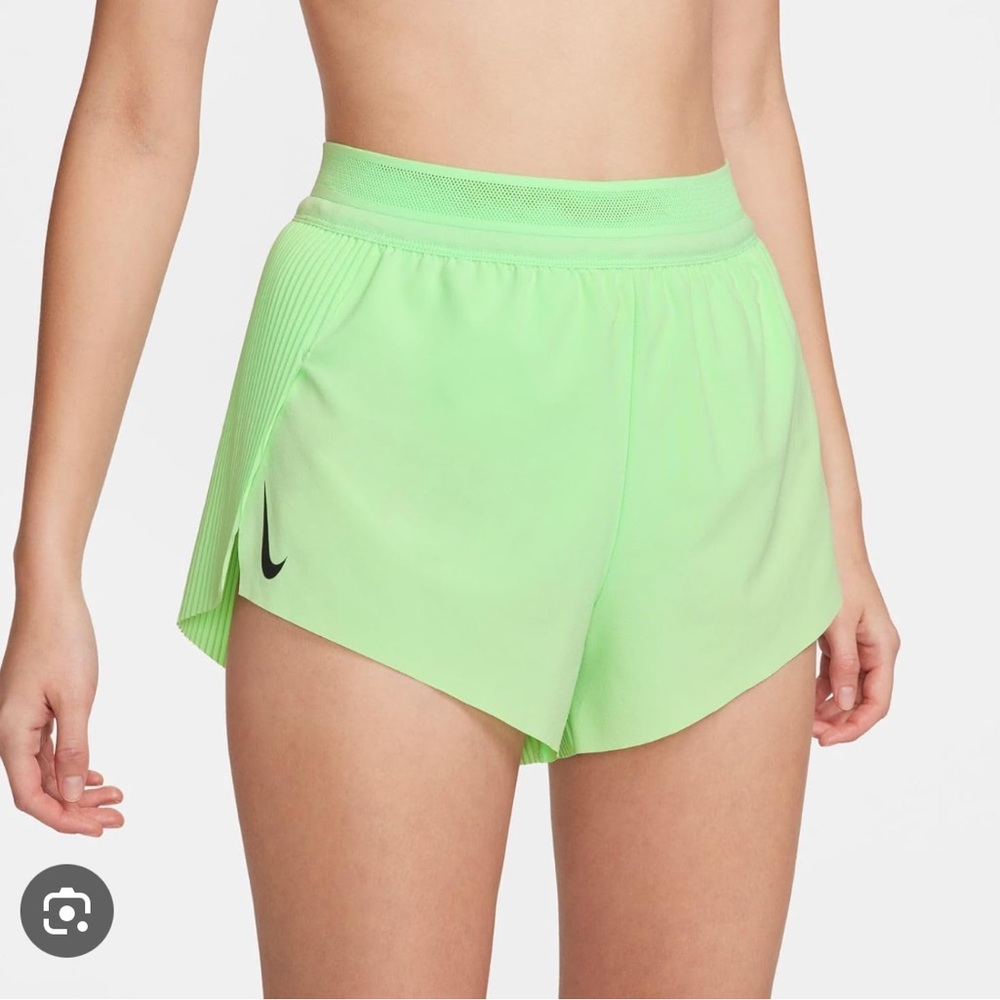 Nike Aeroswift Shorts xs vapor green
